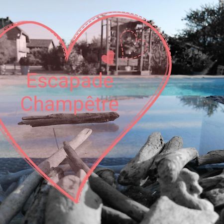 Hauteville-sur-FierEscapade Champetre住宿加早餐旅馆 外观 照片